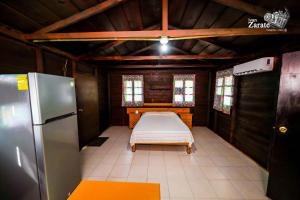 Postel nebo postele na pokoji v ubytování ECO-CABAÑAS Cancún