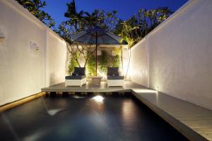 Access Resort & Villas - SHA Plus内部或周边的泳池