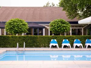 Swimmingpoolen hos eller tæt på Novotel Breda