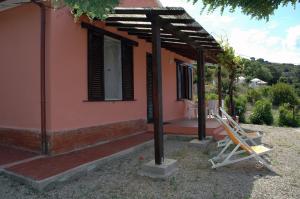 Budova, kde se vila nachází + 7 fotografií