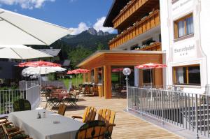 Splošen pogled na gorovje oz. razgled na gore, ki ga ponuja hotel