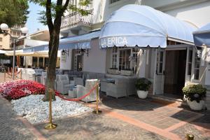Budova, v ktorej sa hotel nachádza