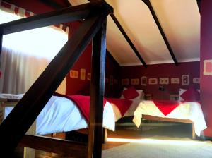Letto o letti in una camera di Crayfish Creek