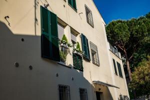 The building in which Az apartmant is located