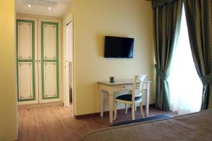 Μια τηλεόραση ή/και κέντρο ψυχαγωγίας στο Hotel Borgo Antico