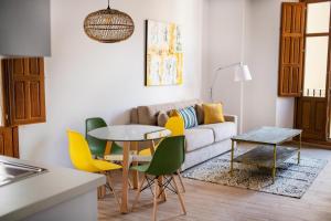 Posedenie v ubytovaní Feelathome Mártires Apartments