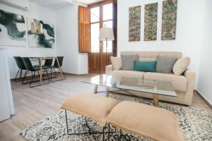 Posedenie v ubytovaní Feelathome Mártires Apartments