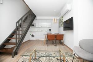 Kuchyňa alebo kuchynka v ubytovaní Feelathome Mártires Apartments