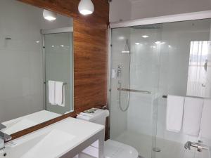 Um banheiro em Hotel Art Santander