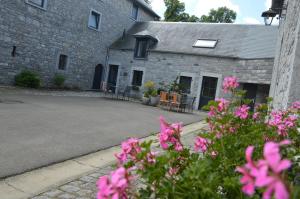 Gallery image of Les gîtes "Cœur de ferme" in Celles