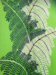 um desenho de folha verde sobre um fundo verde em Terrasses de l'Aven em Orgnac-lʼAven