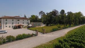 Imagen de la galería de Agriturismo Villa Trovatore, en Cervignano del Friuli