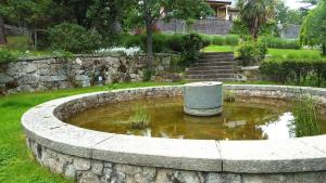 Vonkajšia záhrada v ubytovaní Casa Bonita Navacerrada