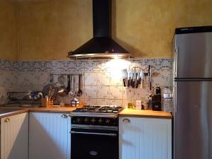 Kuchyňa alebo kuchynka v ubytovaní Casa Bonita Navacerrada
