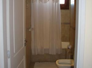 صورة لـ Hosteria Kaiken II في فيلا جيزيل