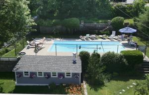 A view of the pool at Yankee Clipper Inn or nearby
