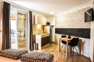 Gallery image of Olive garden apartment in Molunat