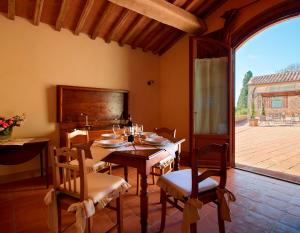 Imagen de la galería de B&B Borgo Petrognano - Residenza d'Epoca, en Barberino di Val d'Elsa