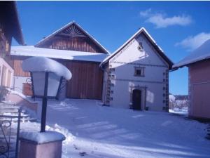 Obiekt Karnerhof zimą