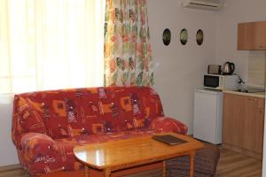 Kuchyň nebo kuchyňský kout v ubytování Hotel Radik