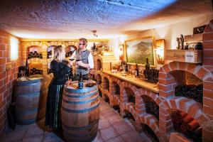 Lounge oder Bar in der Unterkunft Berggasthof Edelweiss