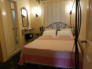 Postel nebo postele na pokoji v ubytování A&B Home Hotel