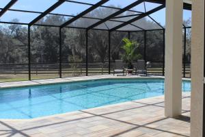 Piscina di Rock Pointe Ranch o nelle vicinanze