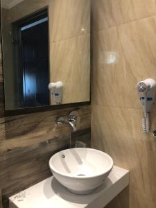 A bathroom at Alrose