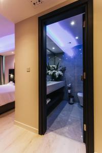 Ванная комната в Frangiorgio Hotel