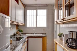 Kuchyňa alebo kuchynka v ubytovaní Apartment Link BCN Sants
