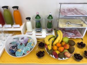 Jedlo v ubytovaní bed & breakfast alebo blízkom okolí