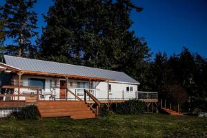 Gallery image of Marge's Manor in Sooke