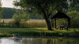 Imagen de la galería de Szérűskert Vendégház Pusztaszer, en Pusztaszer