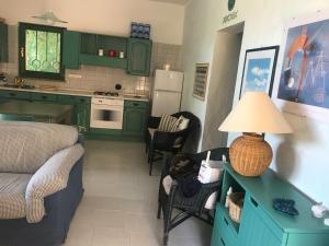Кухня или мини-кухня в Casa La Pelosa Beach
