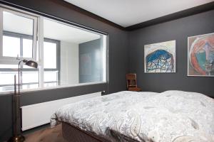 Posteľ alebo postele v izbe v ubytovaní Ocean View Luxury Apartment in Central Reykjavik