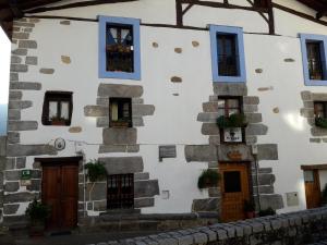 Afbeelding uit fotogalerij van Etxeberri Landa Etxea in Régil