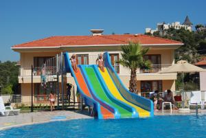 Bazén v ubytování The One Club Hotel nebo v jeho okolí