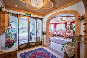 Posedenie v ubytovaní Alpenhotel Schönwald Superior