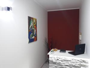 Μια τηλεόραση ή/και κέντρο ψυχαγωγίας στο B&B La perla dei casali