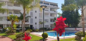 The swimming pool at or close to Apartamento Auténtico Playa