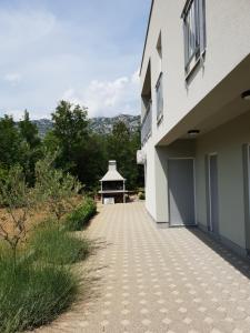 Nespecifikovaný výhled na hory nebo výhled na hory při pohledu z apartmánu