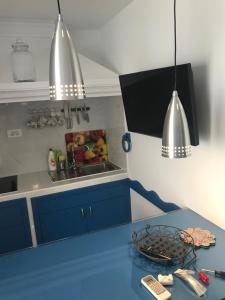Kuchyň nebo kuchyňský kout v ubytování PKM Apartments Baska Voda