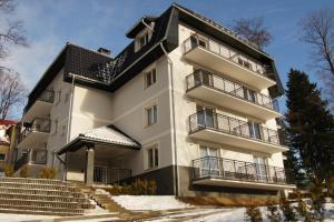 Budova, v ktorej sa apartmán nachádza