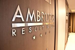Vstupní hala nebo recepce v ubytování Ambruosi Village Resort & SPA + 37 fotografií