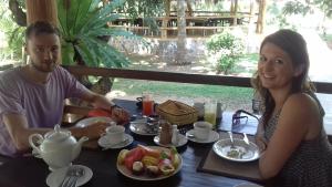 Снимка в галерията на The Coconut Gardens Hotel & Restaurant в Тисамахарама