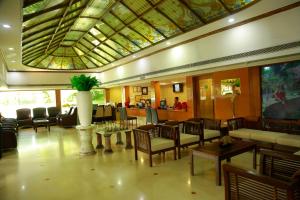 Posezení v ubytování SAJ Earth Resort & Convention Center , Kochi