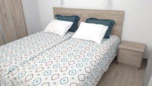 Postel nebo postele na pokoji v ubytování Dimitra Apartment