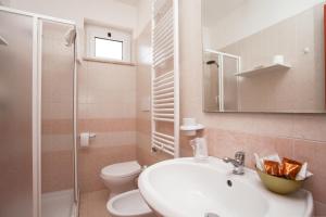 Koupelna v ubytování B&B Monelli