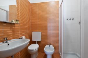 
A bathroom at Hotel Riva
