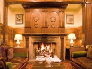 Imagem da galeria de Elmers Court Hotel em Lymington mais 74 fotografias